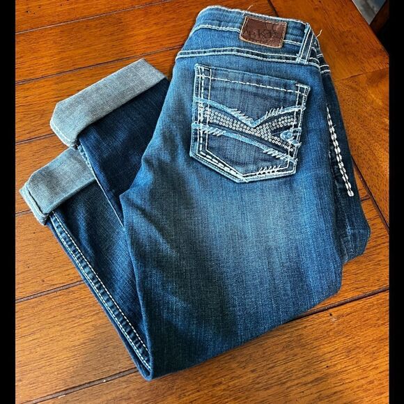 BKE Stella Pants - EUC BKE Stella Dark Wash Capri Jeans Size 24 #BJ8